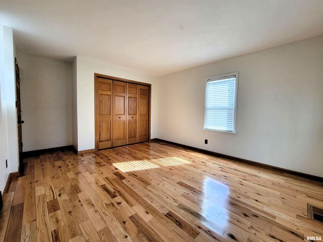 1102 COOLIDGE Avenue, Pekin, IL 61554