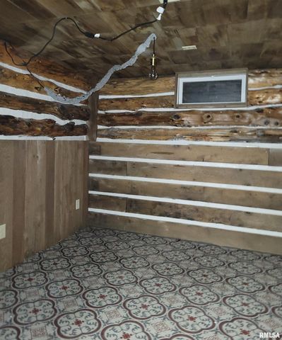 1102 COOLIDGE Avenue, Pekin, IL 61554