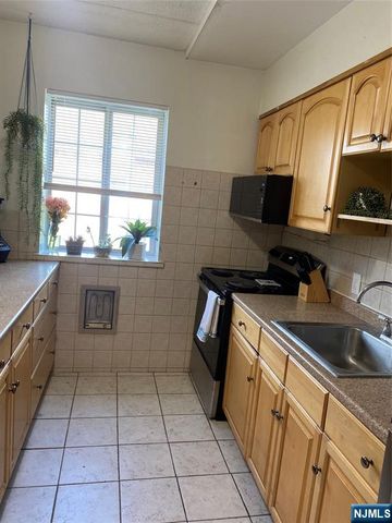 255 Tucker Avenue 235, Union, NJ 07083