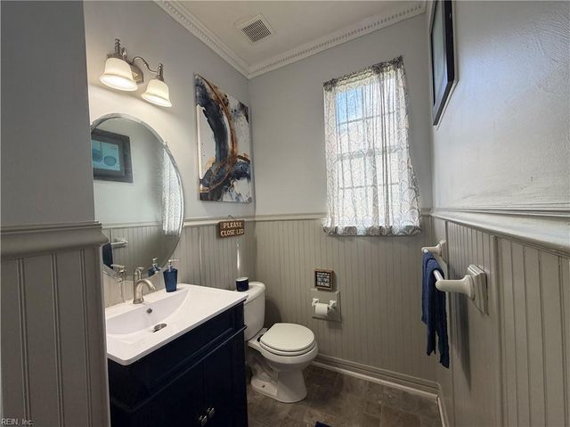 3240 Joplin LN, Chesapeake, VA 23323