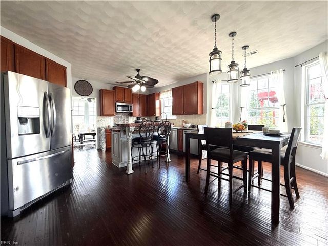 3240 Joplin LN, Chesapeake, VA 23323