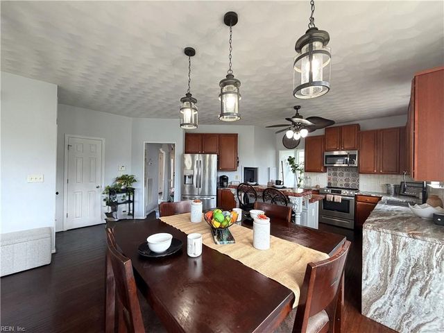 3240 Joplin LN, Chesapeake, VA 23323