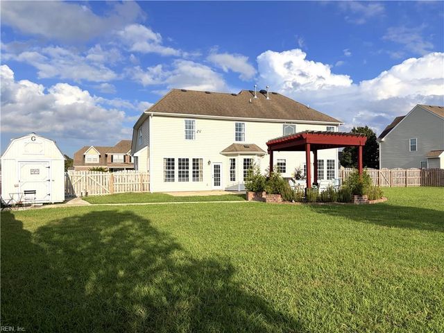 3240 Joplin LN, Chesapeake, VA 23323