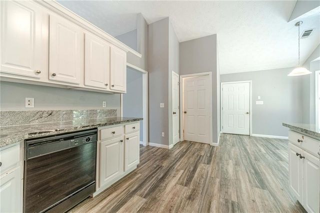 1617 Amhearst Walk Road, Lawrenceville, GA 30043