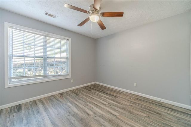 1617 Amhearst Walk Road, Lawrenceville, GA 30043