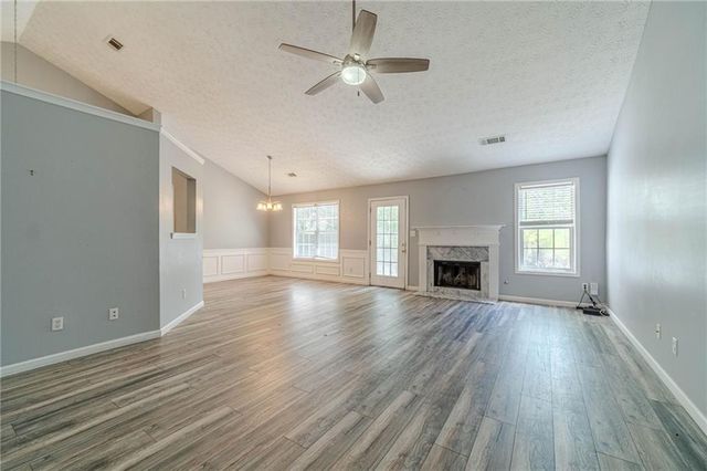 1617 Amhearst Walk Road, Lawrenceville, GA 30043