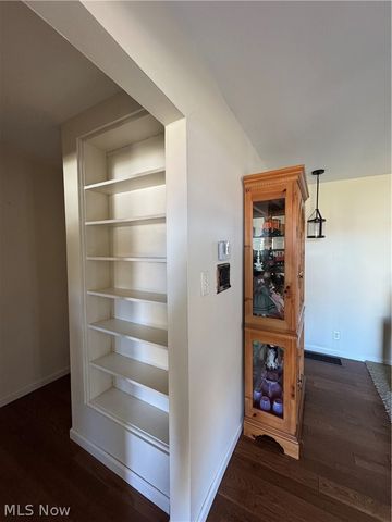 404 S Bradfield Drive, St Marys, WV 26170