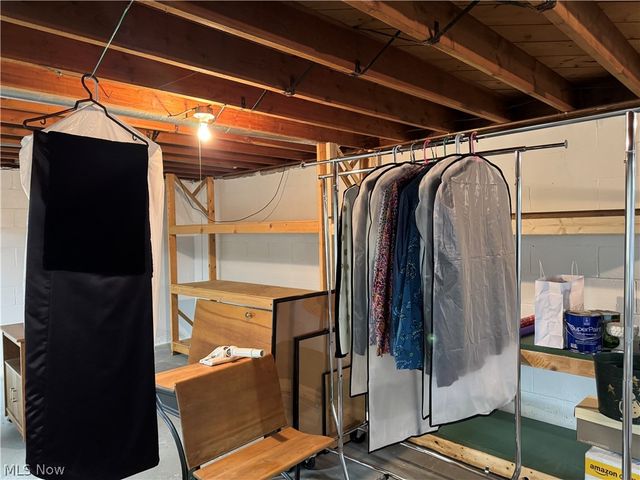 404 S Bradfield Drive, St Marys, WV 26170