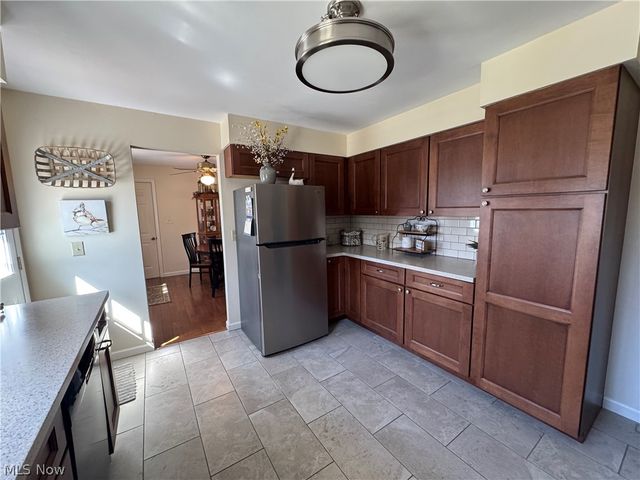 404 S Bradfield Drive, St Marys, WV 26170