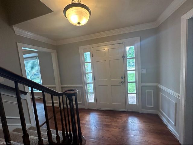 608 Hearndon CT, Chesapeake, VA 23322