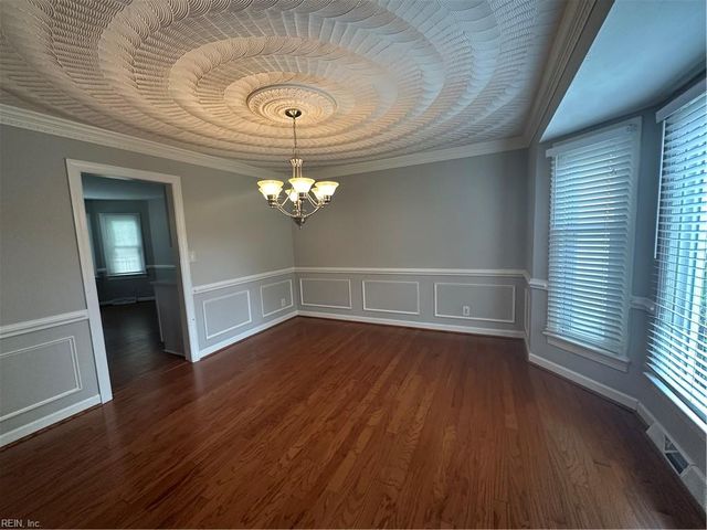 608 Hearndon CT, Chesapeake, VA 23322