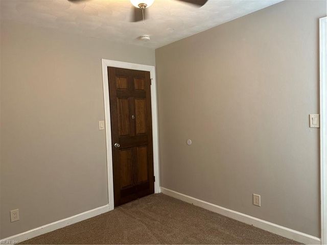 608 Hearndon CT, Chesapeake, VA 23322
