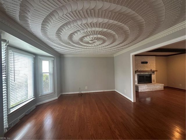 608 Hearndon CT, Chesapeake, VA 23322