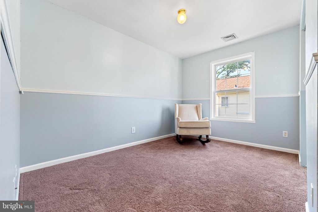 12 ORCHARD ST, Keansburg, NJ 07734