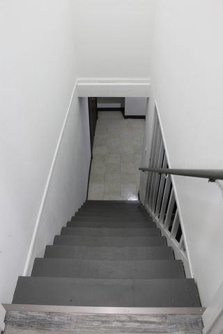 908 Glenmore Lane, Elgin, IL 60124