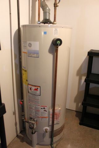 908 Glenmore Lane, Elgin, IL 60124