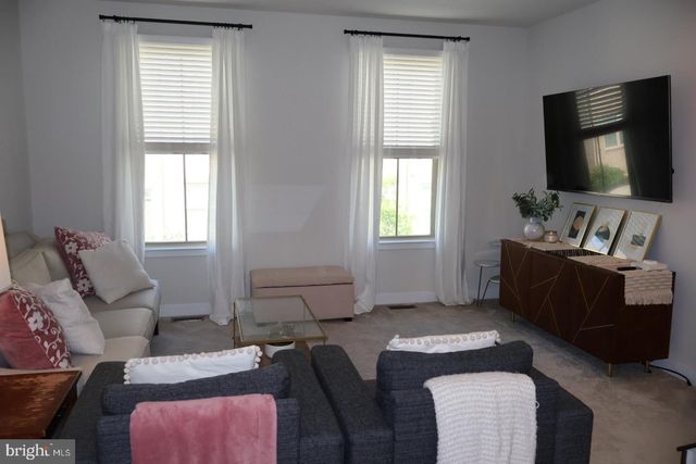 230 S NEWKIRK ST, Baltimore, MD 21224