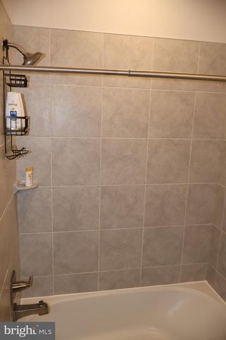 230 S NEWKIRK ST, Baltimore, MD 21224