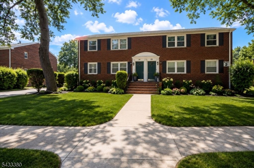 21 A Carolyn Terrace, Roselle Boro, NJ 07203