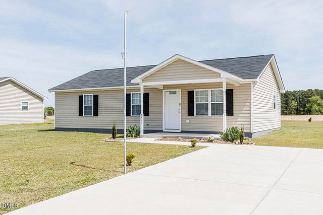 2411 Heath Lane, Tarboro, NC 27886