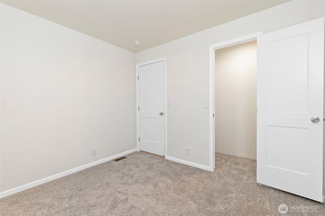 17005 Linden Court SE, Yelm, WA 98597
