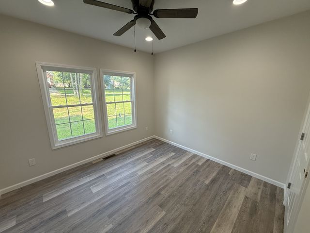 103 Lab Dr, Buchanan, TN 38222
