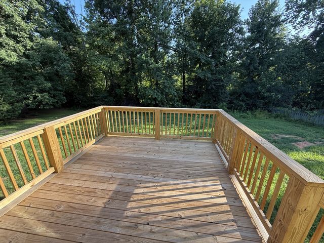 103 Lab Dr, Buchanan, TN 38222