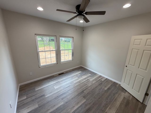 103 Lab Dr, Buchanan, TN 38222