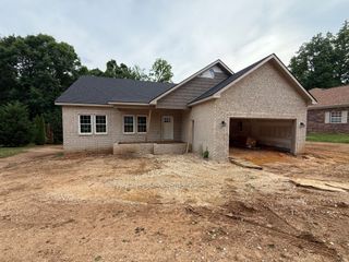 103 Lab Dr, Buchanan, TN 38222