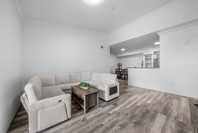 15085 Michelangelo Boulevard 207, Delray Beach, FL 33446