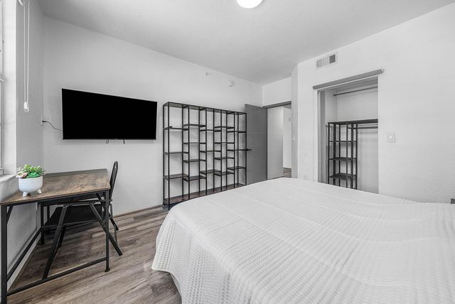 15085 Michelangelo Boulevard 207, Delray Beach, FL 33446