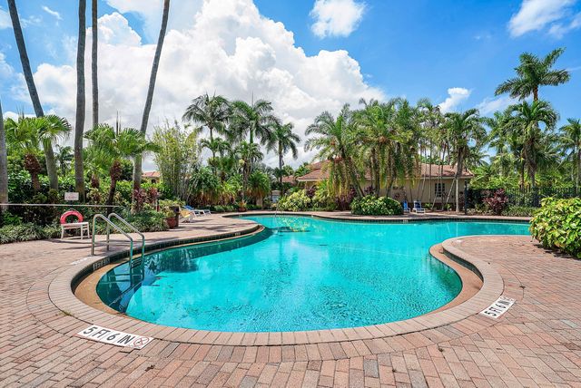 15085 Michelangelo Boulevard 207, Delray Beach, FL 33446