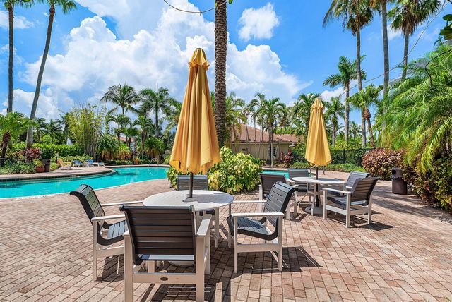 15085 Michelangelo Boulevard 207, Delray Beach, FL 33446