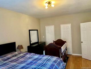 6960 108 420, Forest Hills, NY 11362