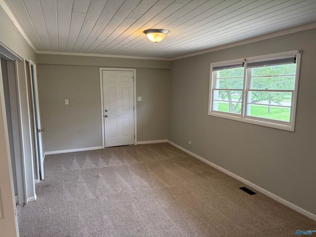 8009 Whitesburg Drive, Huntsville, AL 35802