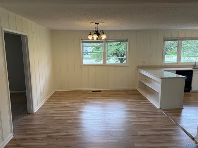 8009 Whitesburg Drive, Huntsville, AL 35802