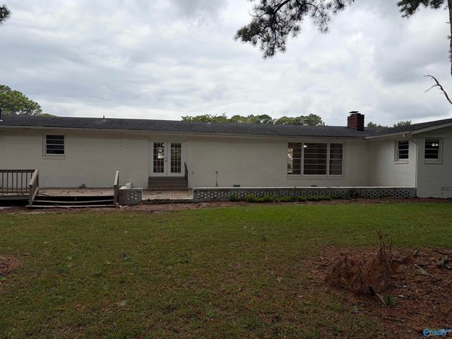8009 Whitesburg Drive, Huntsville, AL 35802