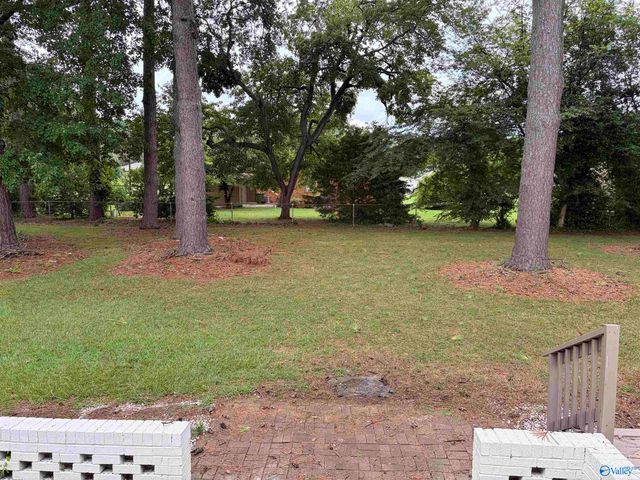 8009 Whitesburg Drive, Huntsville, AL 35802