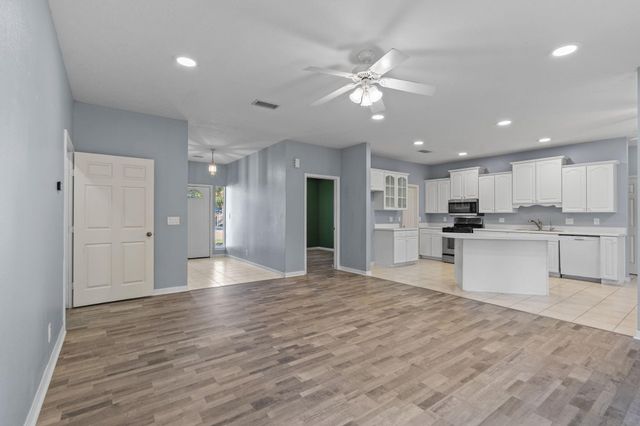 14731 Antares Drive, Willis, TX 77318