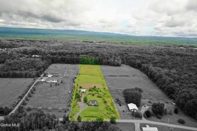 605 Plummer Road, Ballston Spa, NY 12020