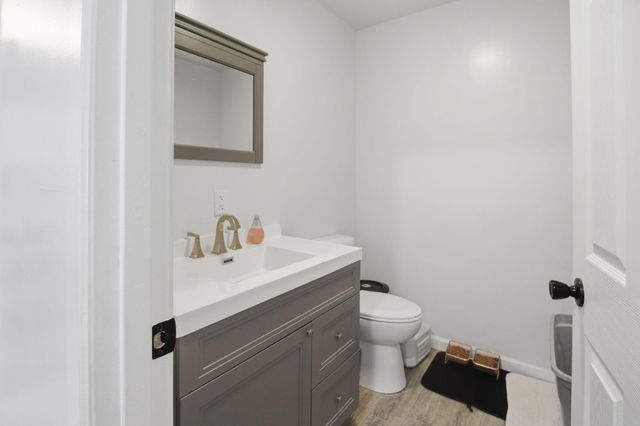 411 Portland Road, Valparaiso, IN 46385