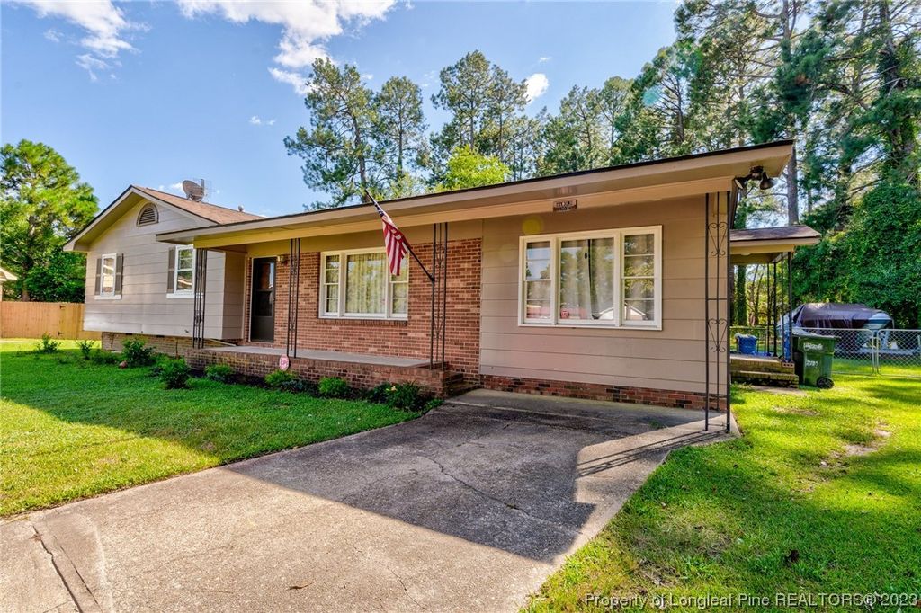 301 Bandera Drive, Fayetteville, NC 28303 — photo 2