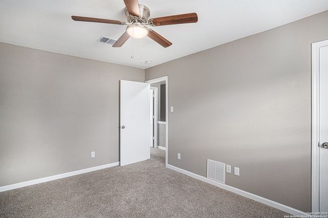 9831 Sunset Pl, San Antonio, TX 78245
