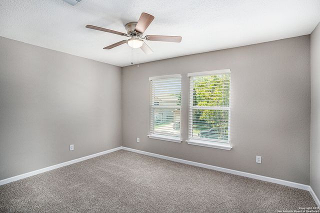 9831 Sunset Pl, San Antonio, TX 78245