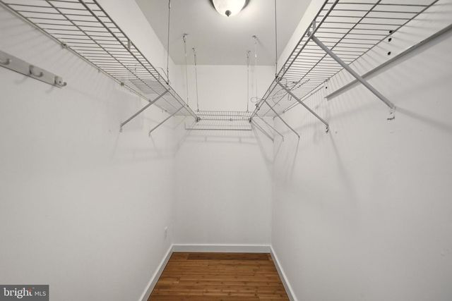 1812 KITTY HAWK RD, Essex, MD 21221