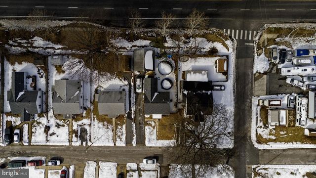 1812 KITTY HAWK RD, Essex, MD 21221