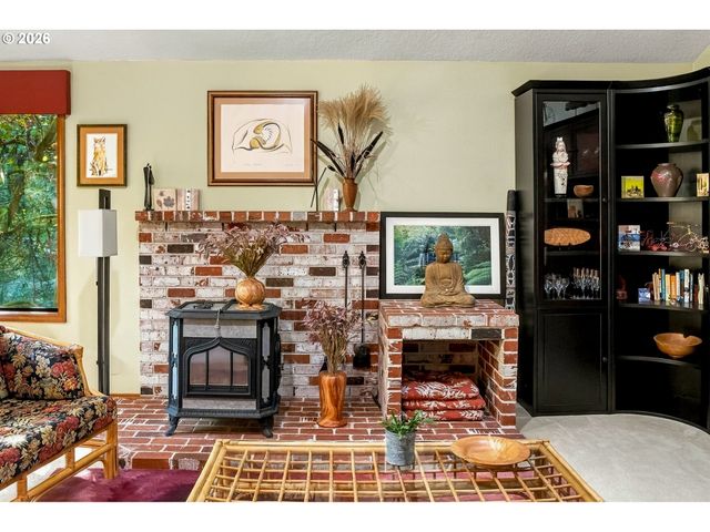 16 Sw CANBY St, Portland, OR 97219