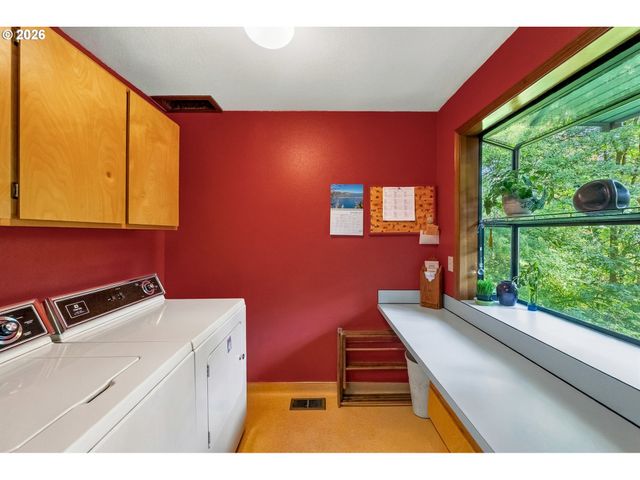 16 Sw CANBY St, Portland, OR 97219