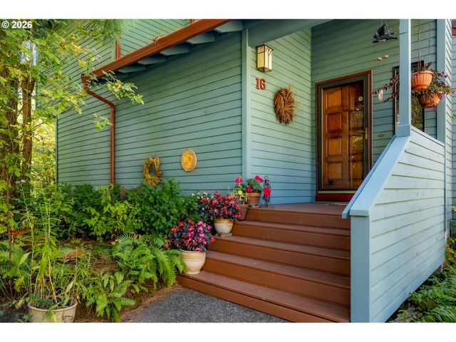 16 Sw CANBY St, Portland, OR 97219