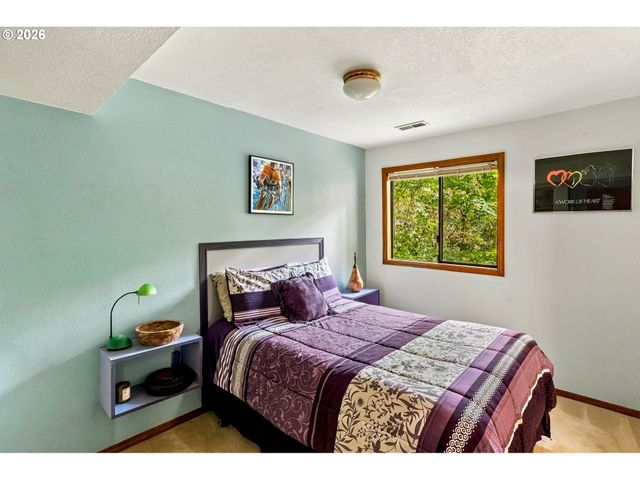 16 Sw CANBY St, Portland, OR 97219